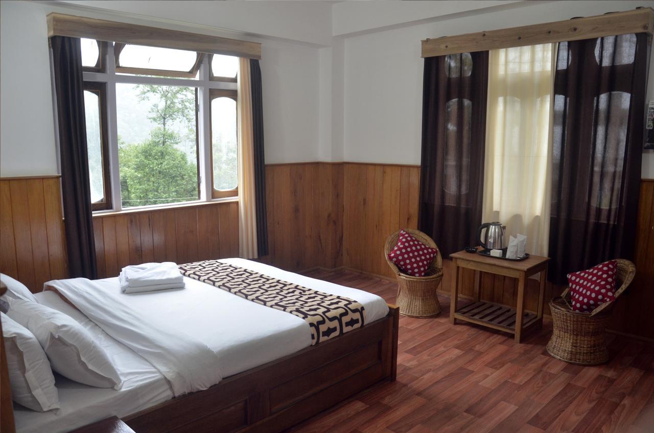 Green Leaf Resort Pelling Bagian luar foto