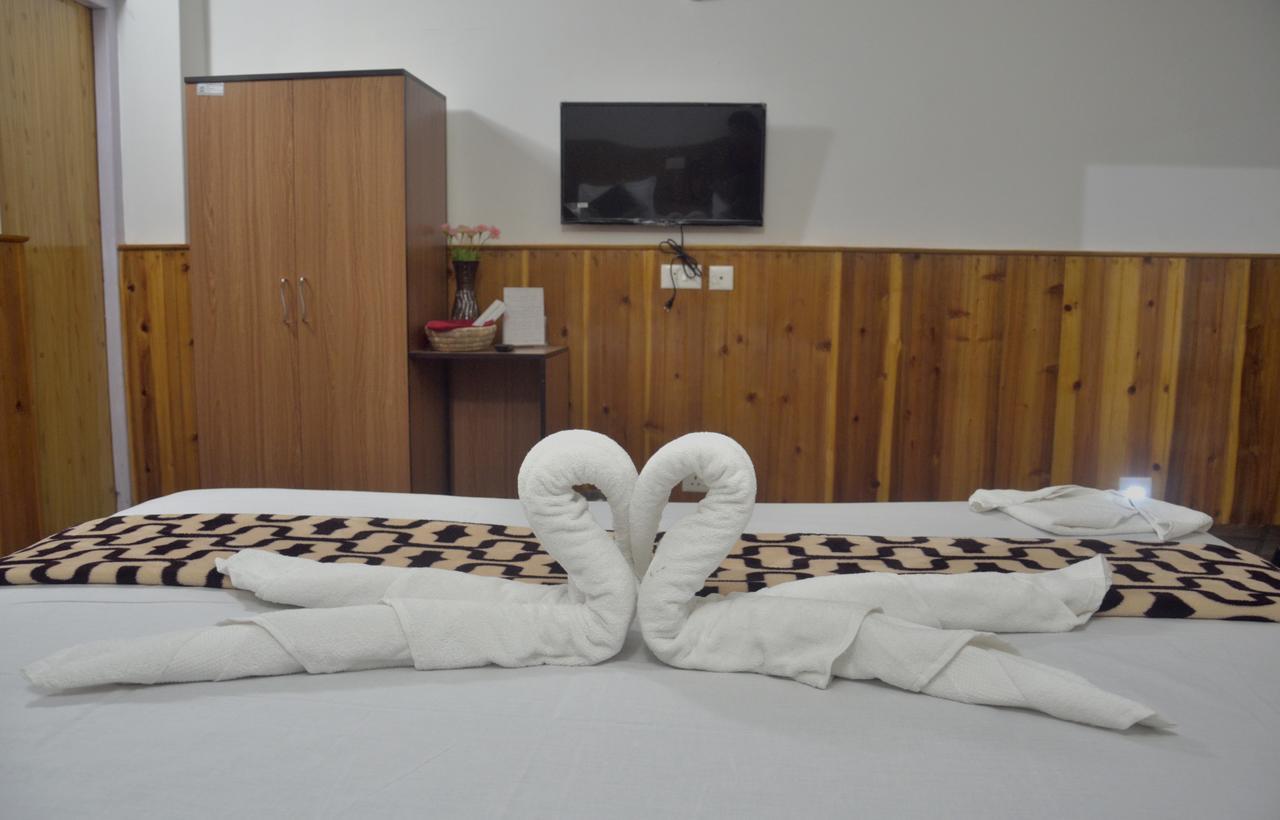 Green Leaf Resort Pelling Bagian luar foto