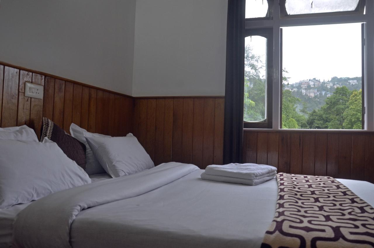 Green Leaf Resort Pelling Bagian luar foto